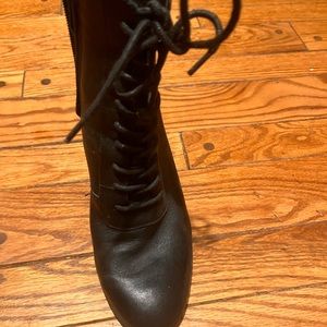 Kenneth Cole booties